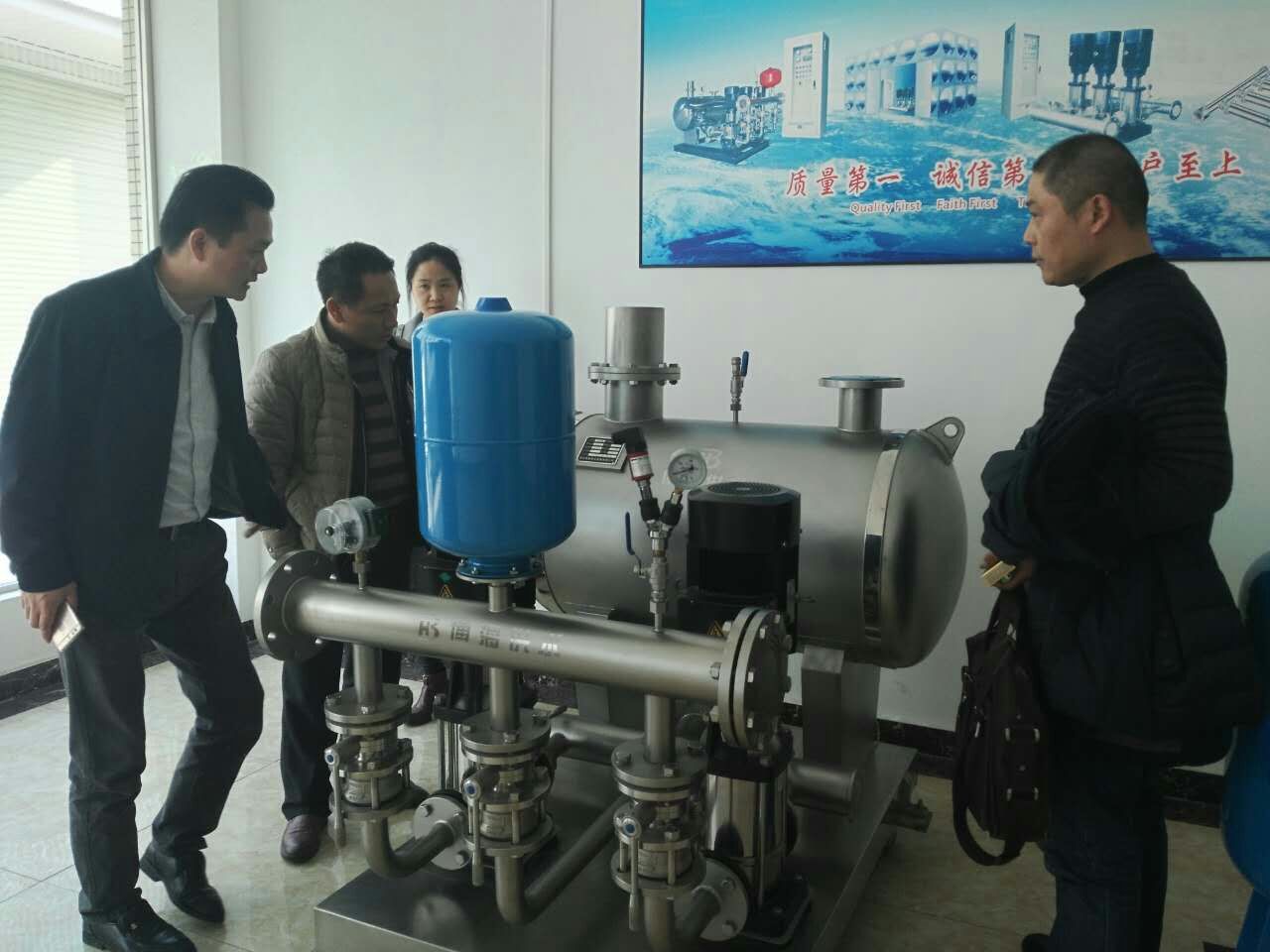 岳阳自来水公司考察.jpg 岳阳自来水公司考察.jpg