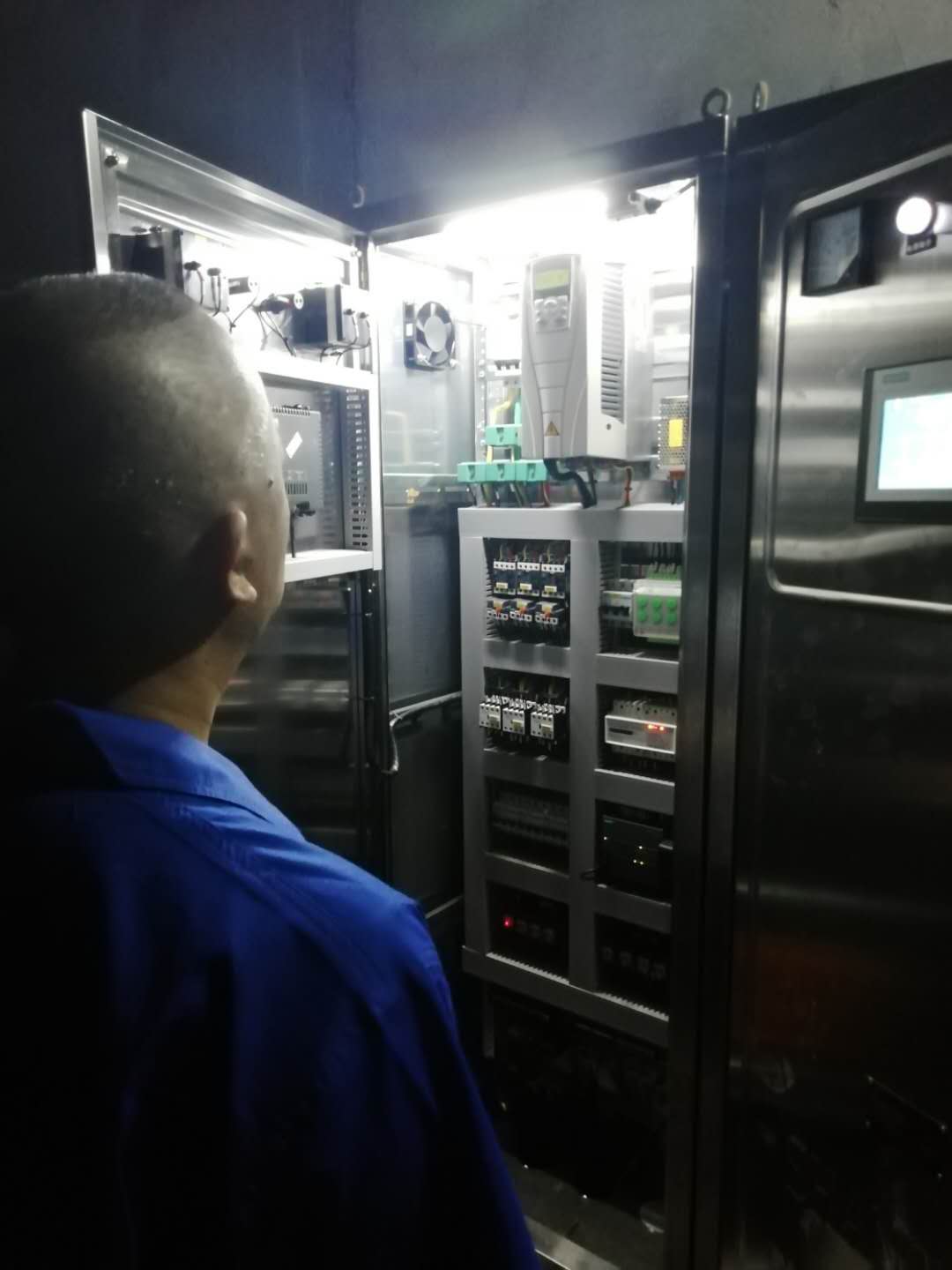 水木清华:上锦机械.jpg 水木清华:上锦机械.jpg