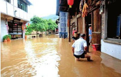 四川叙永洪水上涨已致6人遇难 市政管网严重受损