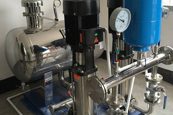 二次供水水压忽高忽低是什么原因