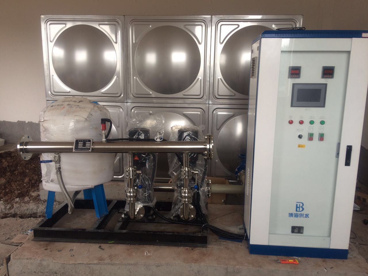 二次供水设备在不同情况下用水流量设计要求